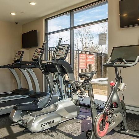 Frontdesk Core Apts Campustown Ames Zewnętrze zdjęcie