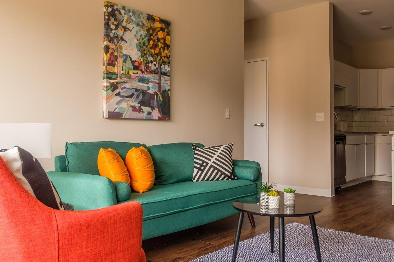 Frontdesk Core Apts Campustown Ames Pokój zdjęcie